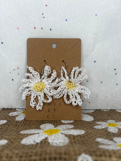 Crochet Daisy earrings